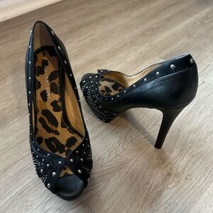Gianni Bini black studded heels
Size 7.5M never worn or worn once